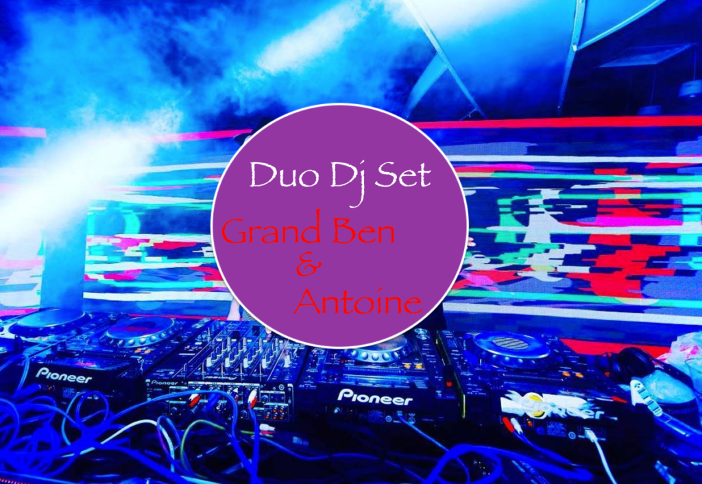 Platine DJ avec Logo premier plan ambiance électrique